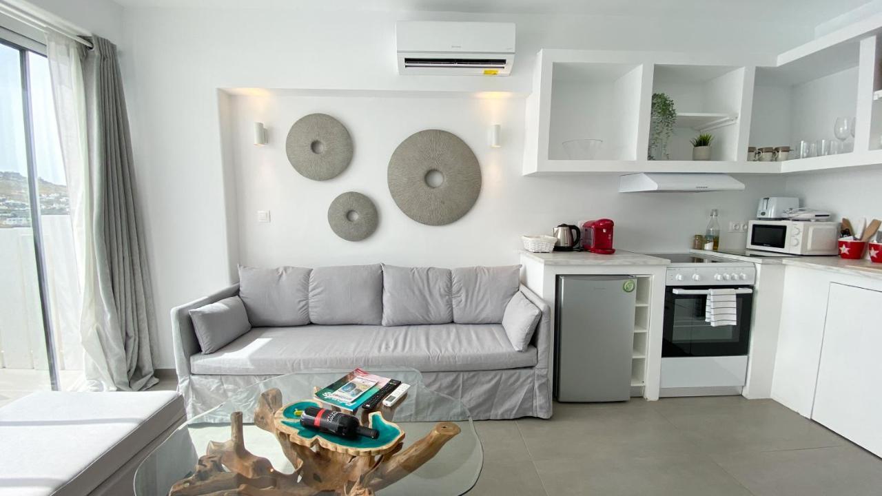 Amperian Mykonos & 2*