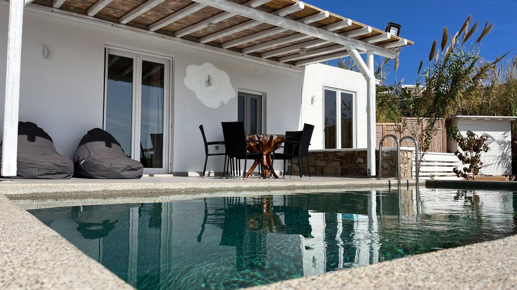 Hotel Amperian Mykonos & 2*