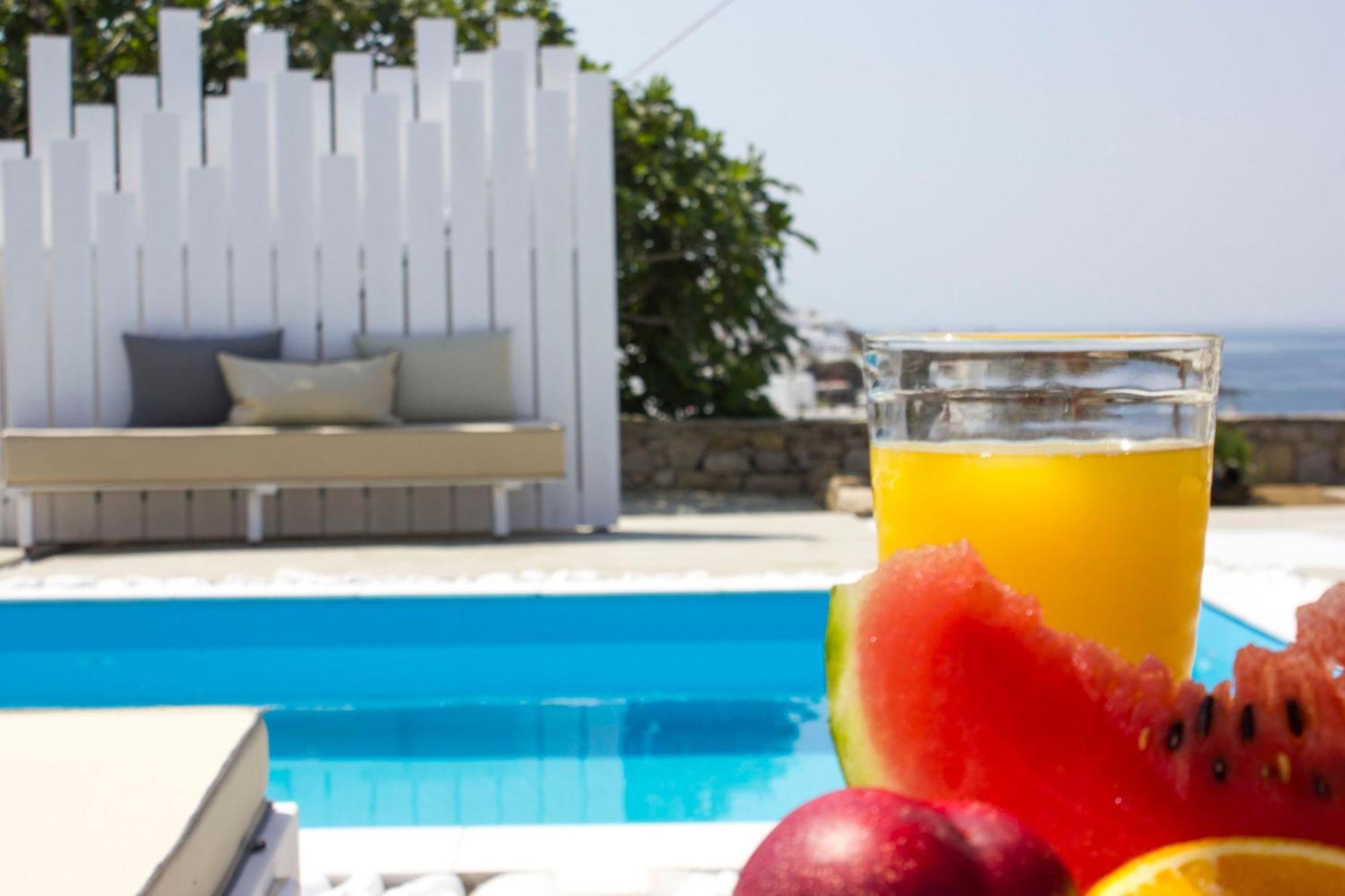 Amperian Mykonos & 2*