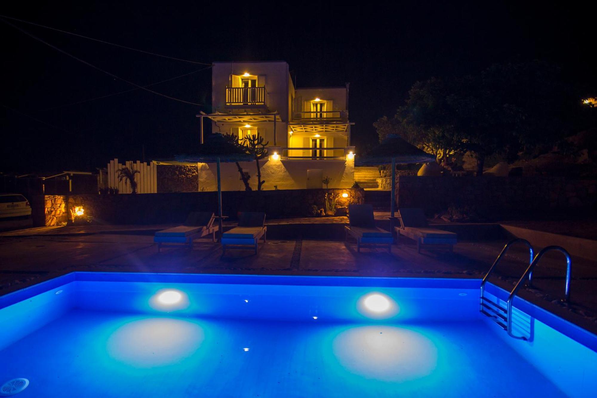 Hotel Amperian Mykonos & 2*