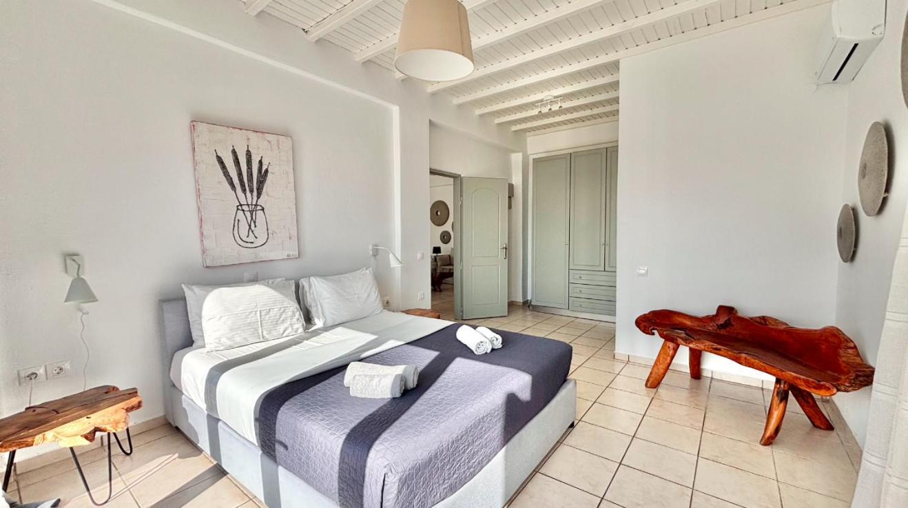 Amperian Mykonos & Hotel 2*